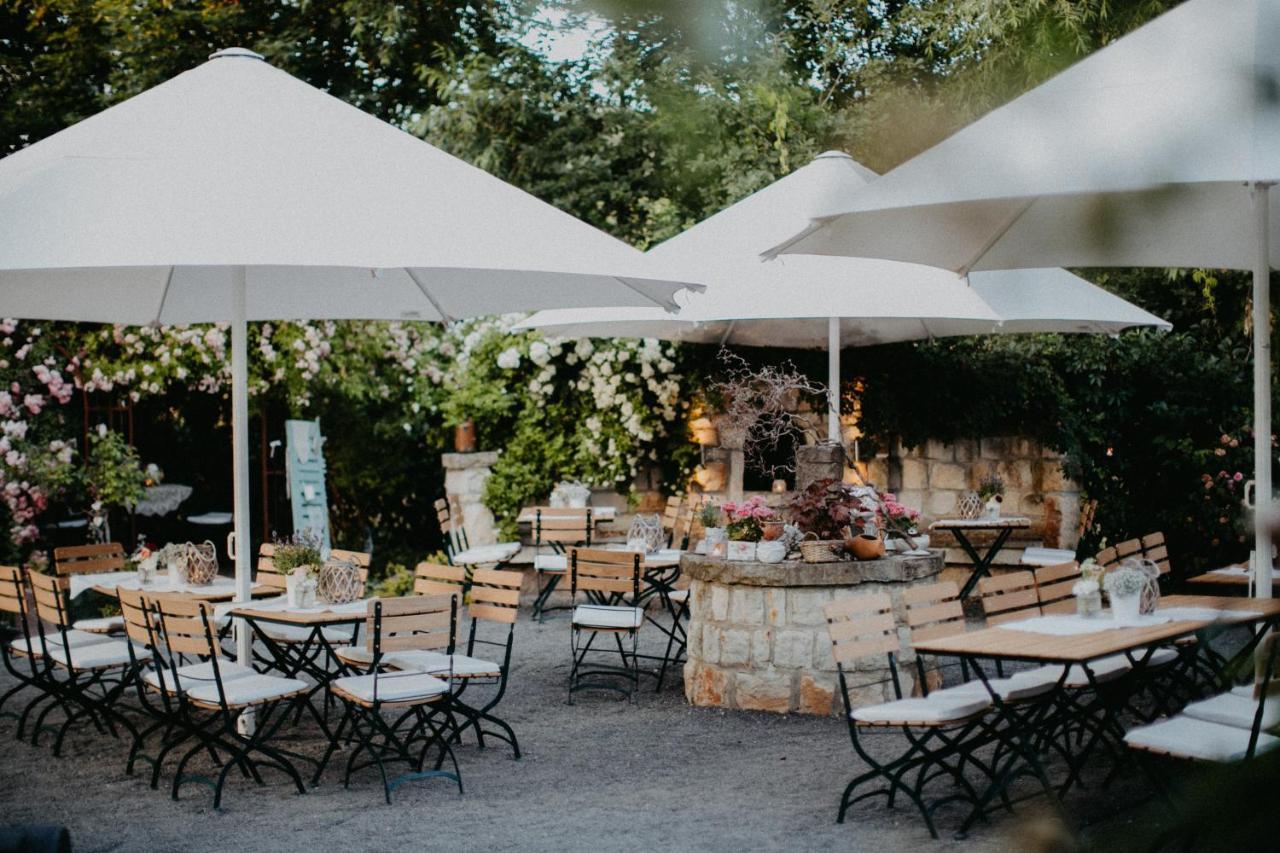 Landhotel Rosenschaenke Kreischa Dış mekan fotoğraf